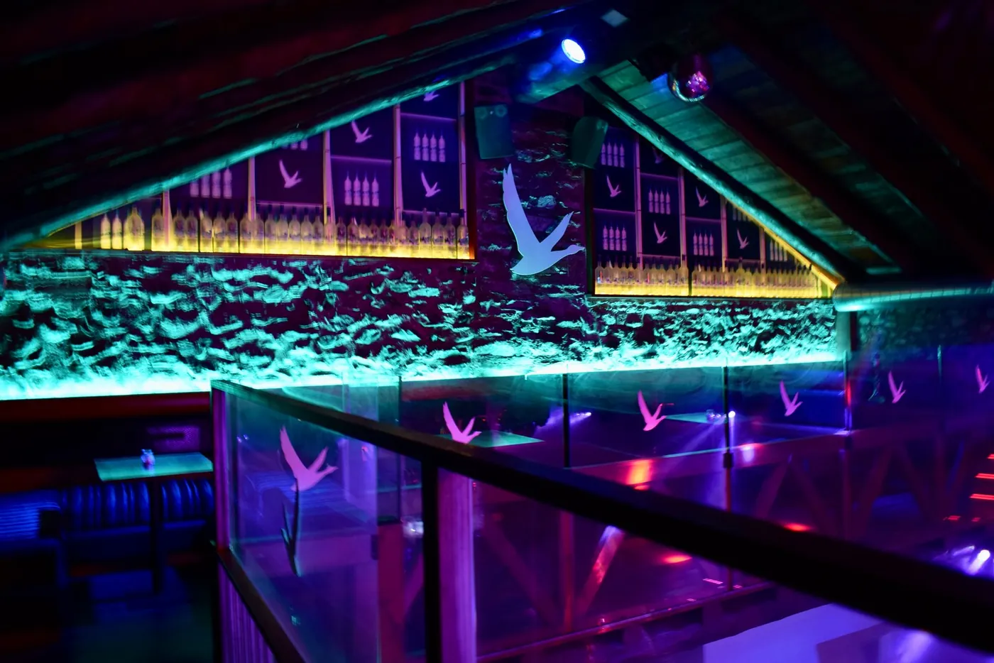 Kapital · Main Room